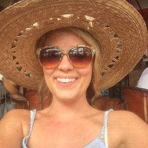 Meet your Posher, Sarah